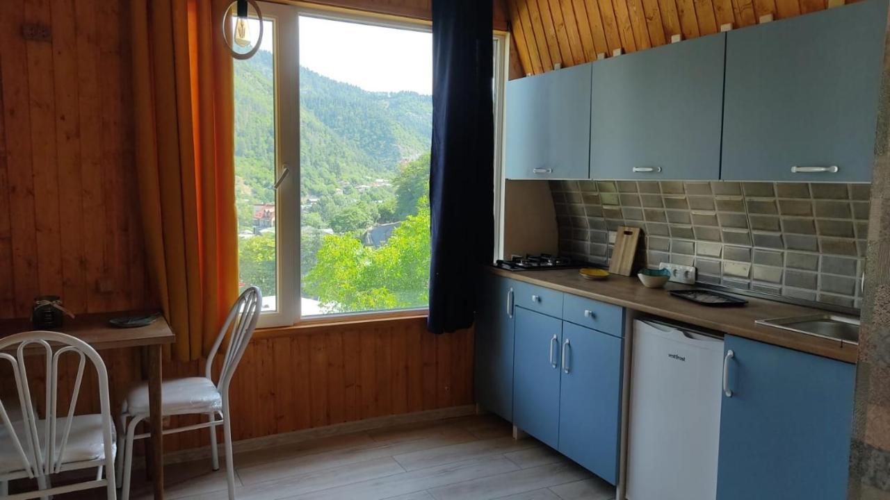 Borjomi Nest Ξενοδοχείο Εξωτερικό φωτογραφία